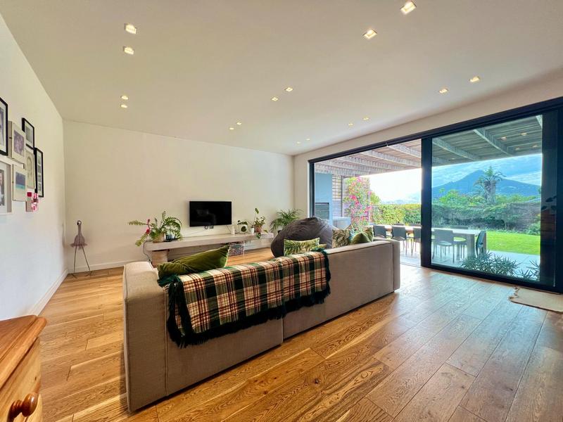 To Let 5 Bedroom Property for Rent in Scott Estate Western Cape